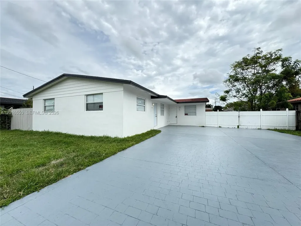 485 SW 81st Avenue Miami FL 33144