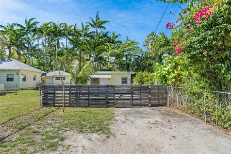 8701 NE 8th Court Miami FL 33138