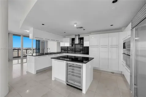 17121 Collins Avenue Sunny Isles Beach FL 33160