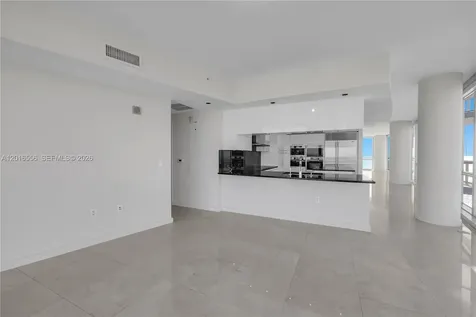 17121 Collins Avenue Sunny Isles Beach FL 33160