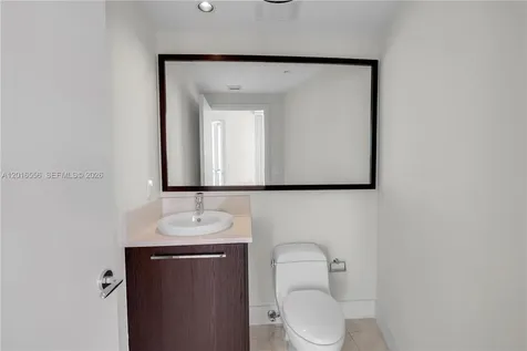17121 Collins Avenue Sunny Isles Beach FL 33160