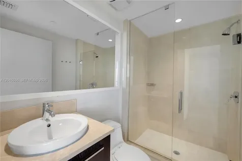 17121 Collins Avenue Sunny Isles Beach FL 33160
