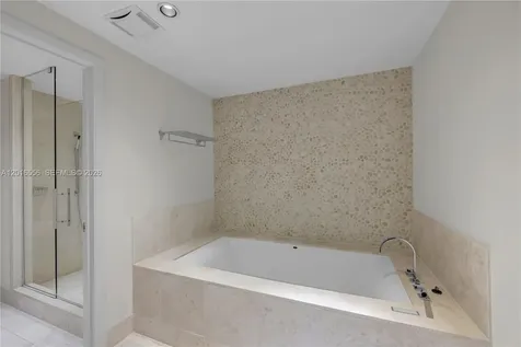 17121 Collins Avenue Sunny Isles Beach FL 33160