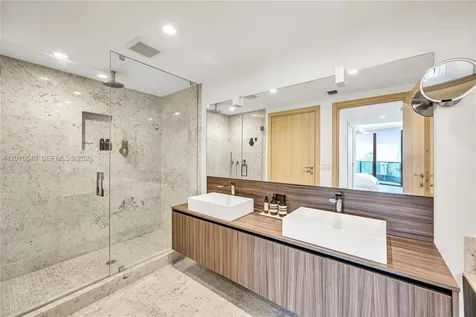 1000 Brickell Plaza Miami FL 33131