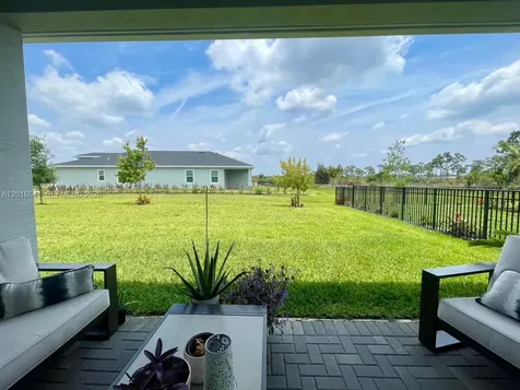 1217 SE Crosswood Way Port St. Lucie FL 34984
