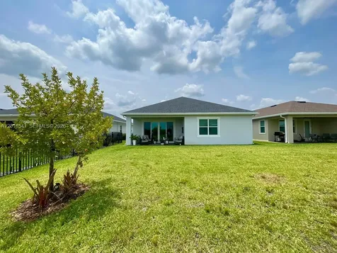 1217 SE Crosswood Way Port St. Lucie FL 34984