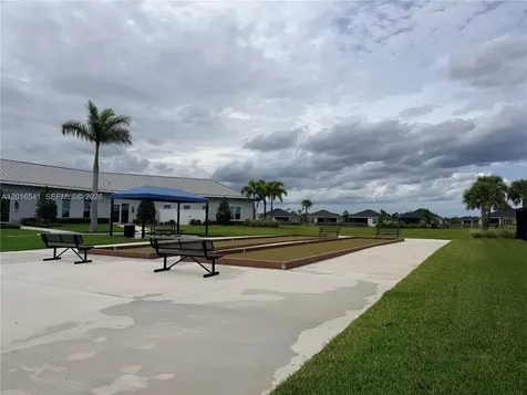 1217 SE Crosswood Way Port St. Lucie FL 34984