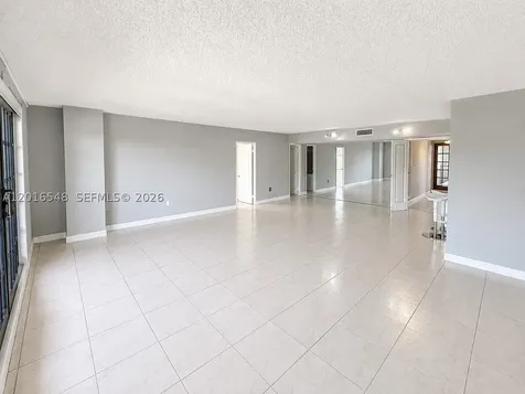 110 Salamanca Avenue Coral Gables FL 33134