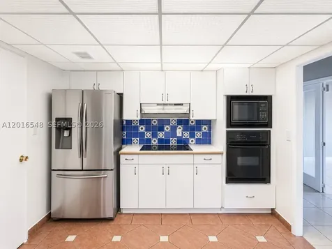 110 Salamanca Avenue Coral Gables FL 33134