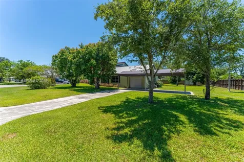 29450 SW 185th Court Homestead FL 33030