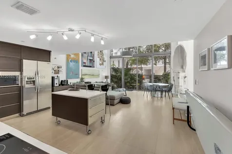 6000 Collins Avenue Miami Beach FL 33140