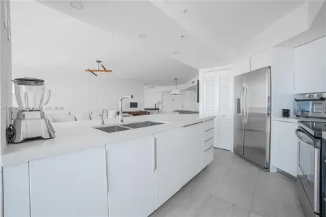 6301 Collins Avenue Miami Beach FL 33141