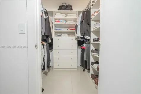 6301 Collins Avenue Miami Beach FL 33141