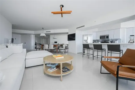 6301 Collins Avenue Miami Beach FL 33141