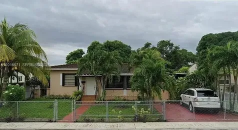 50 E 44th Street Hialeah FL 33013
