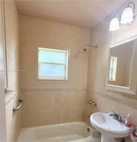 50 E 44th Street Hialeah FL 33013