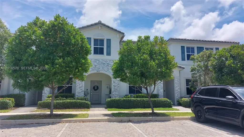 1469 SE 26th Terrace Homestead FL 33035