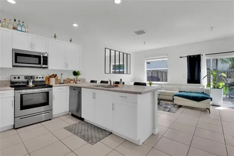 1469 SE 26th Terrace Homestead FL 33035