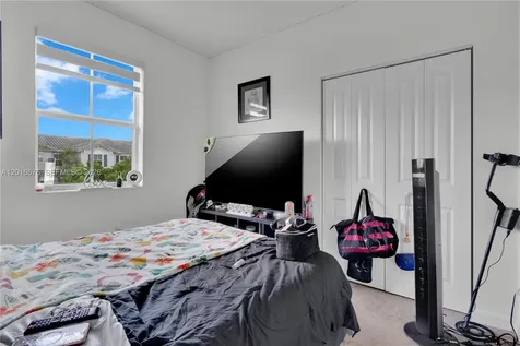1469 SE 26th Terrace Homestead FL 33035