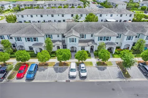 1469 SE 26th Terrace Homestead FL 33035
