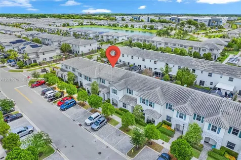 1469 SE 26th Terrace Homestead FL 33035