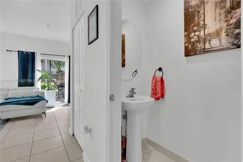 1469 SE 26th Terrace Homestead FL 33035