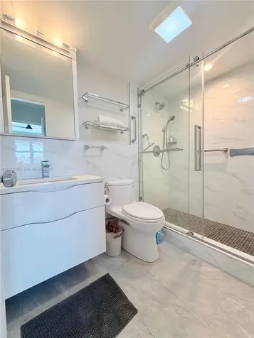851 Meridian Avenue Miami Beach FL 33139