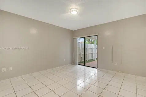 1620 SW 124th Place Miami FL 33175