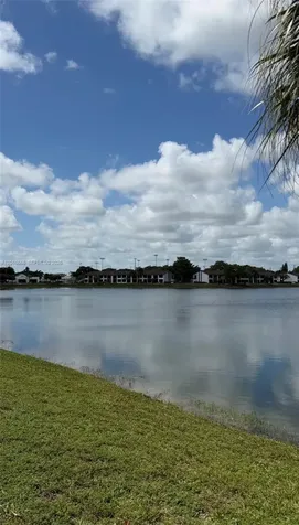 216 Lake Pointe Drive Oakland Park FL 33309