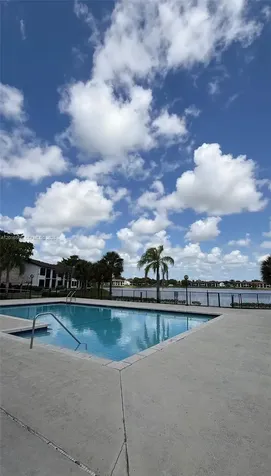 216 Lake Pointe Drive Oakland Park FL 33309