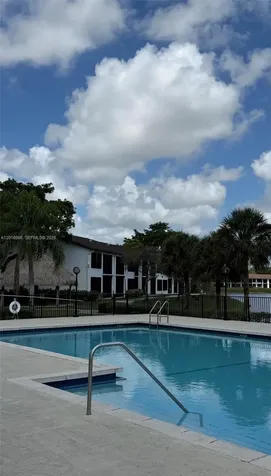 216 Lake Pointe Drive Oakland Park FL 33309