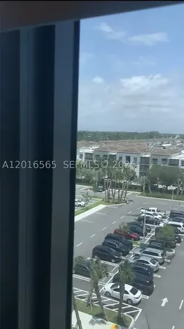 19790 W Dixie Highway Miami FL 33180