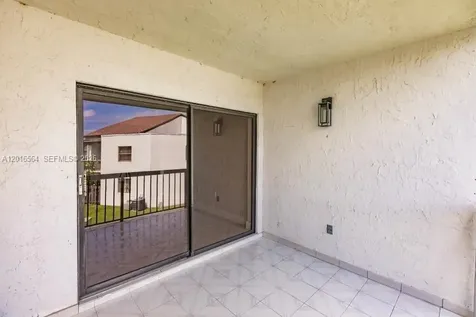 9425 Fontainebleau Boulevard Miami FL 33172