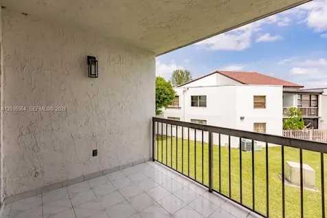 9425 Fontainebleau Boulevard Miami FL 33172