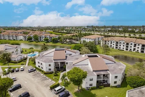 9425 Fontainebleau Boulevard Miami FL 33172