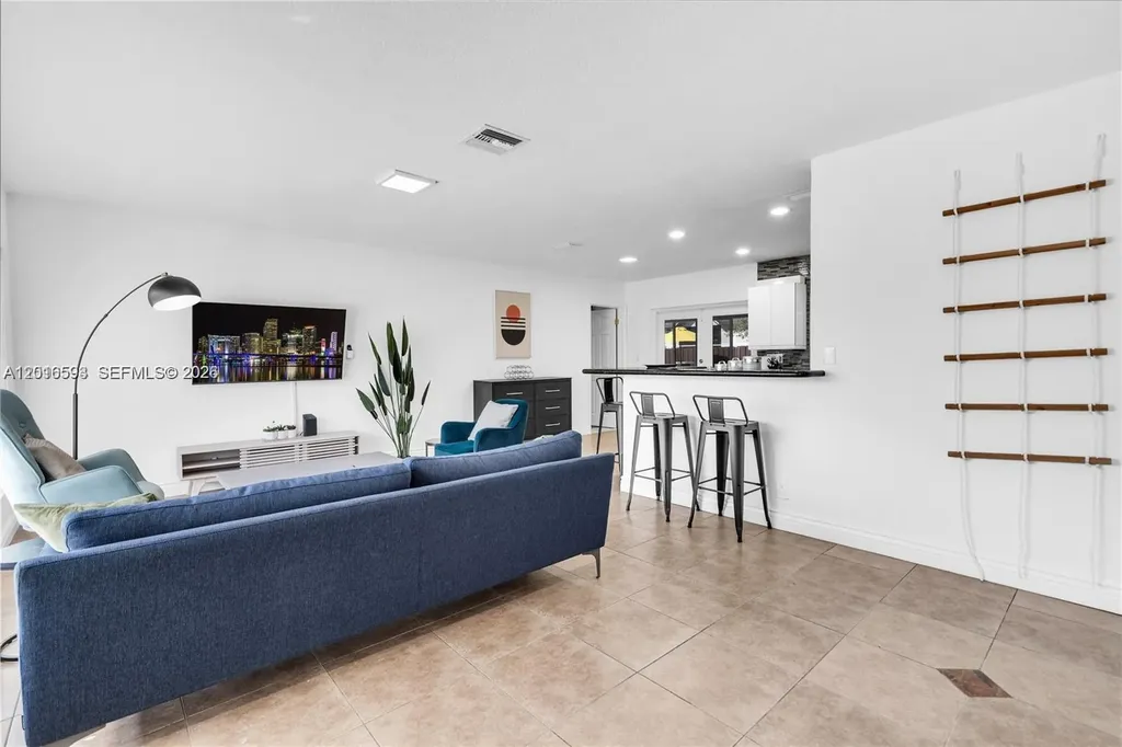 6931 NW 32nd Avenue Fort Lauderdale FL 33309