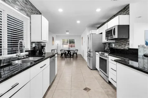 6931 NW 32nd Avenue Fort Lauderdale FL 33309