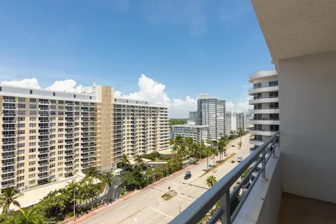 5555 Collins Avenue Miami Beach FL 33140