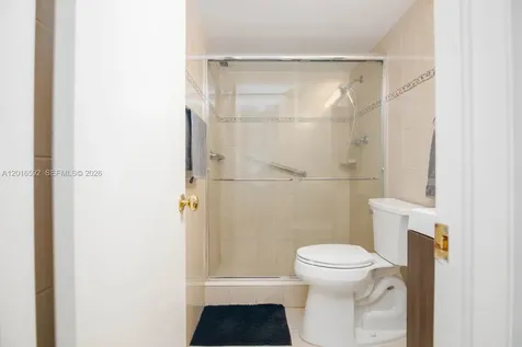 5555 Collins Avenue Miami Beach FL 33140