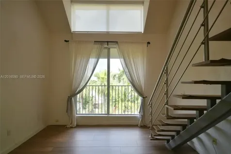6884 N Kendall Drive Pinecrest FL 33156