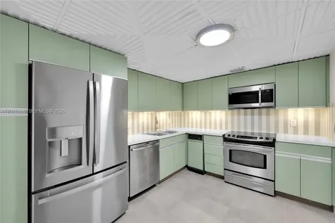 11113 Biscayne Boulevard Miami FL 33181