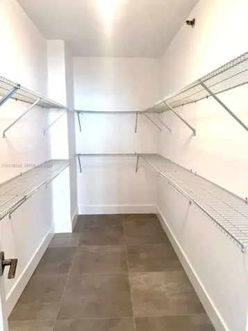 11113 Biscayne Boulevard Miami FL 33181