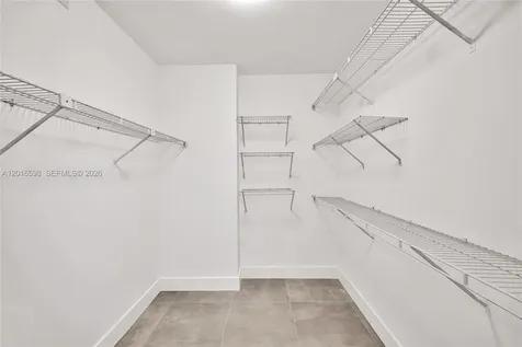 11113 Biscayne Boulevard Miami FL 33181