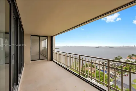 11113 Biscayne Boulevard Miami FL 33181