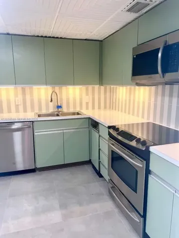 11113 Biscayne Boulevard Miami FL 33181