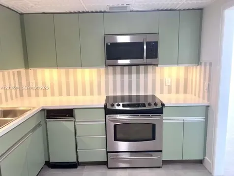 11113 Biscayne Boulevard Miami FL 33181