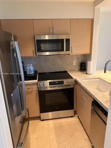 455 Grand Bay Key Biscayne FL 33149
