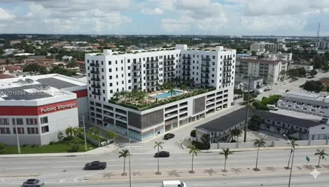 131 W 5st Hialeah FL 33010