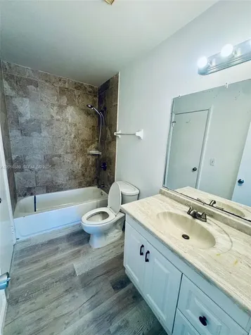 5908 NW 21st Street Lauderhill FL 33313