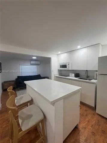 10805 NW 10th Avenue Miami FL 33168